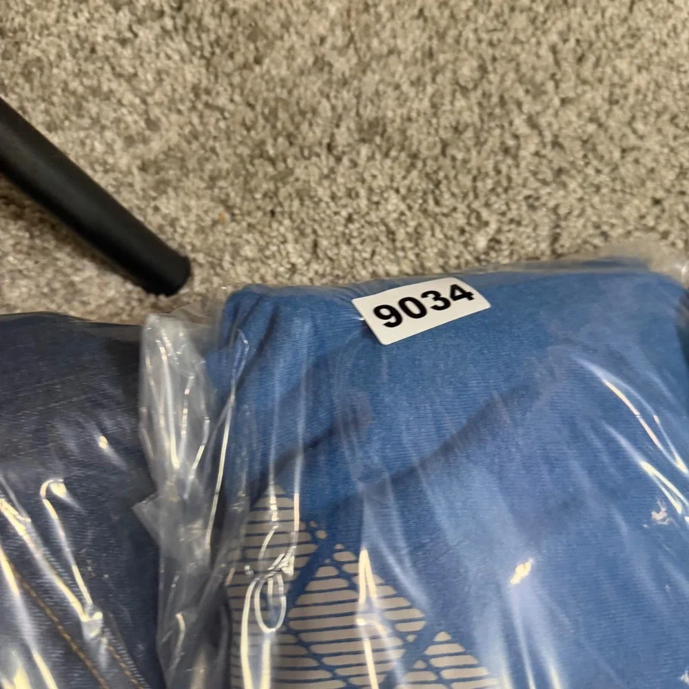 The North Face Mens Blue Graphic Logo Crewneck Sweatshirt Large Fleece Pullover